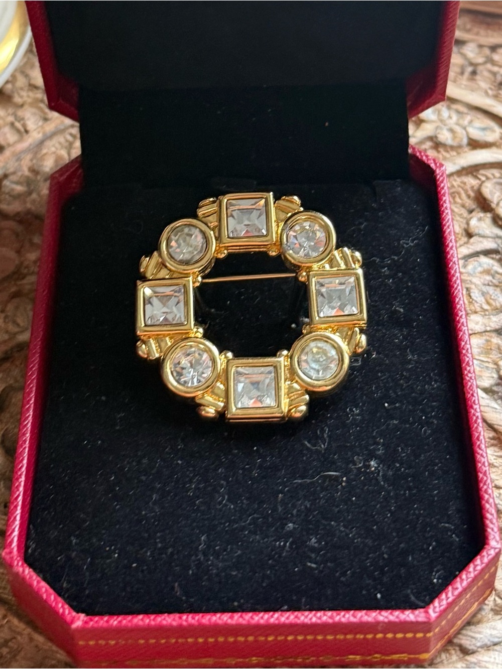 VTG Monet brooch